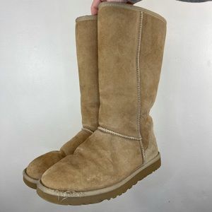 UGG Sand Tall Size 8